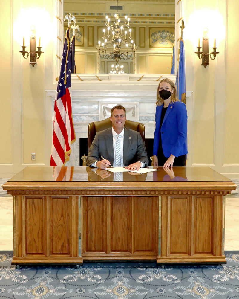 Sen. Carri HIcks, D-OKC, joined Gov. Kevin Stitt last week for the ceremonial signing of Senate Bill 44 in the Blue Room of the State Capitol.