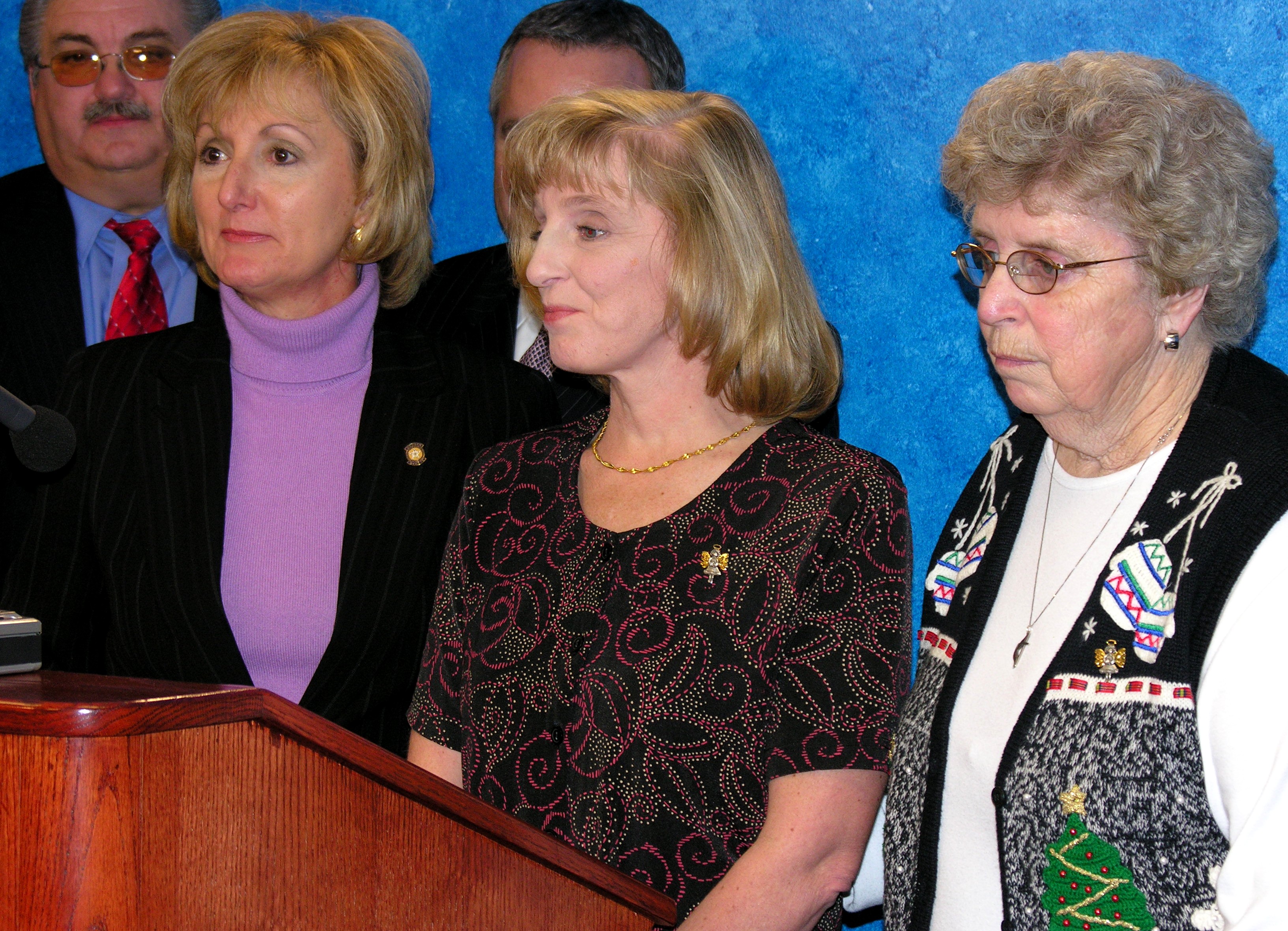 Senator Paddack, Caitlin's mother Donna Wooten and grandmother Joann Hood talk to the press about Caitlin's Law.