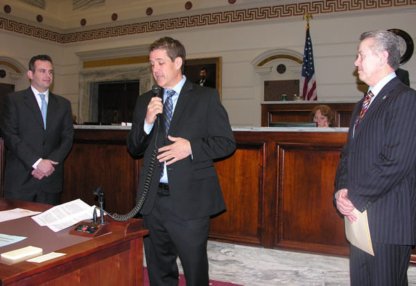 NBC's 2009 Biggest Loser Broken Arrow resident Danny Cahill addresses the state Senate.